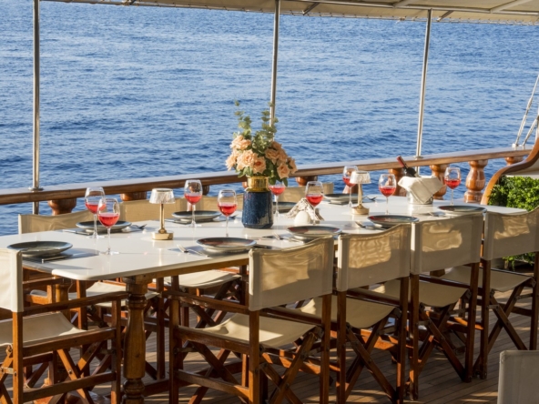 Özel Günler İçin Gulet Kiralama Doğum Günleri, Yıldönümleri ve Daha Fazlası