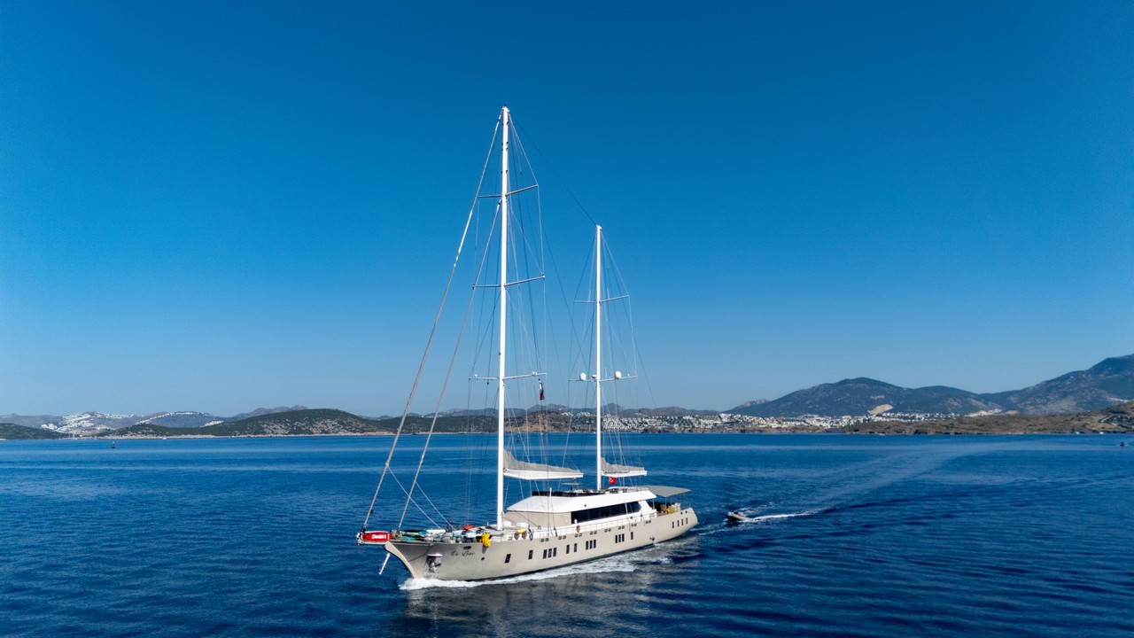 Türkiye'de Standart ve Lüks Gulet Kiralama Arasındaki Farklar