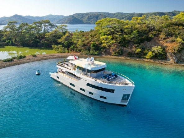 Türkiye'nin Yeni İnşa Edilmiş Trawler Motor Yatları ile Mavi Yolculuk