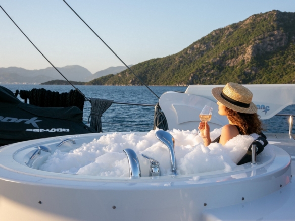 Good Life Gulet Kiralama | Ultra Lüks Mavi Yolculuk