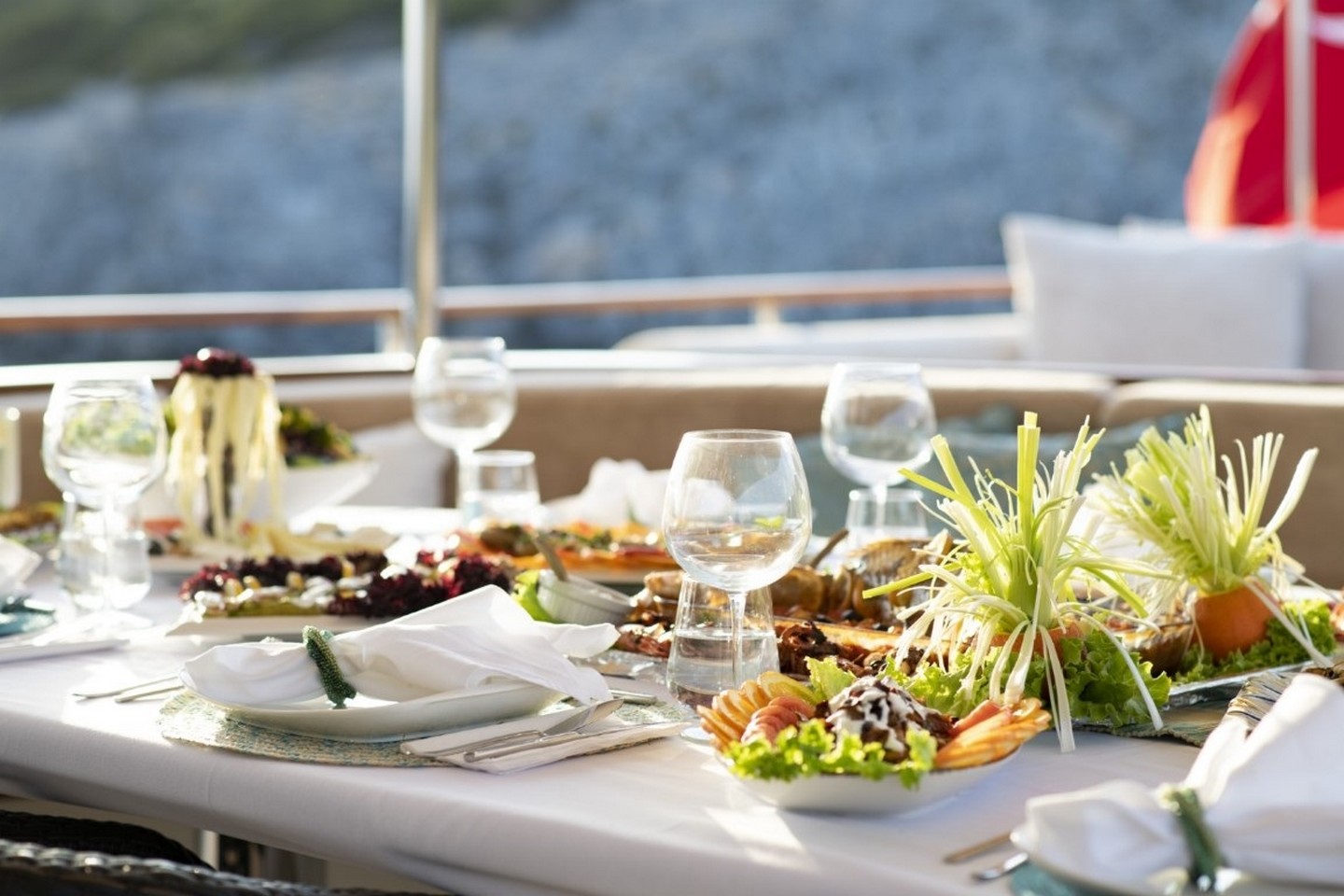 Lüks, Delüks ve Ultra Lüks Gulet Farkları Hangisini Seçmelisiniz