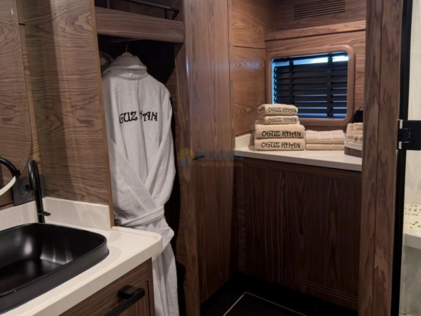 Oğuz Khan Ultra Lüks Yelkenli Yat