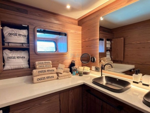 Oğuz Khan Ultra Lüks Yelkenli Yat