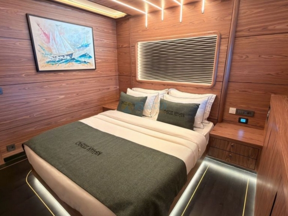 Oğuz Khan Ultra Lüks Yelkenli Yat