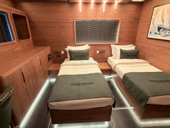 Oğuz Khan Ultra Lüks Yelkenli Yat