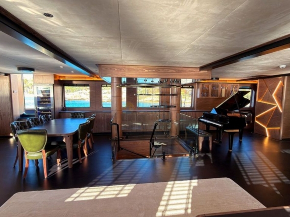 Oğuz Khan Ultra Lüks Yelkenli Yat