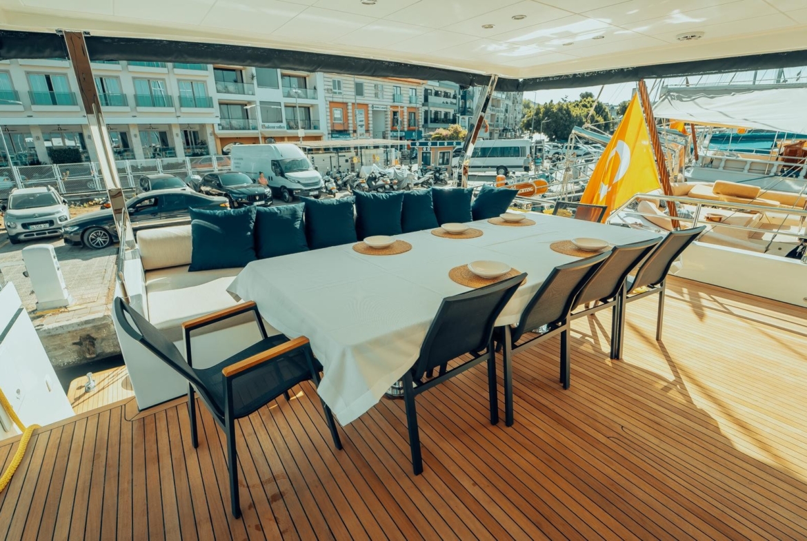 Beluga Trawler: Sessiz Konfor, Dengeli Seyir ve Gerçek Deniz Tatili