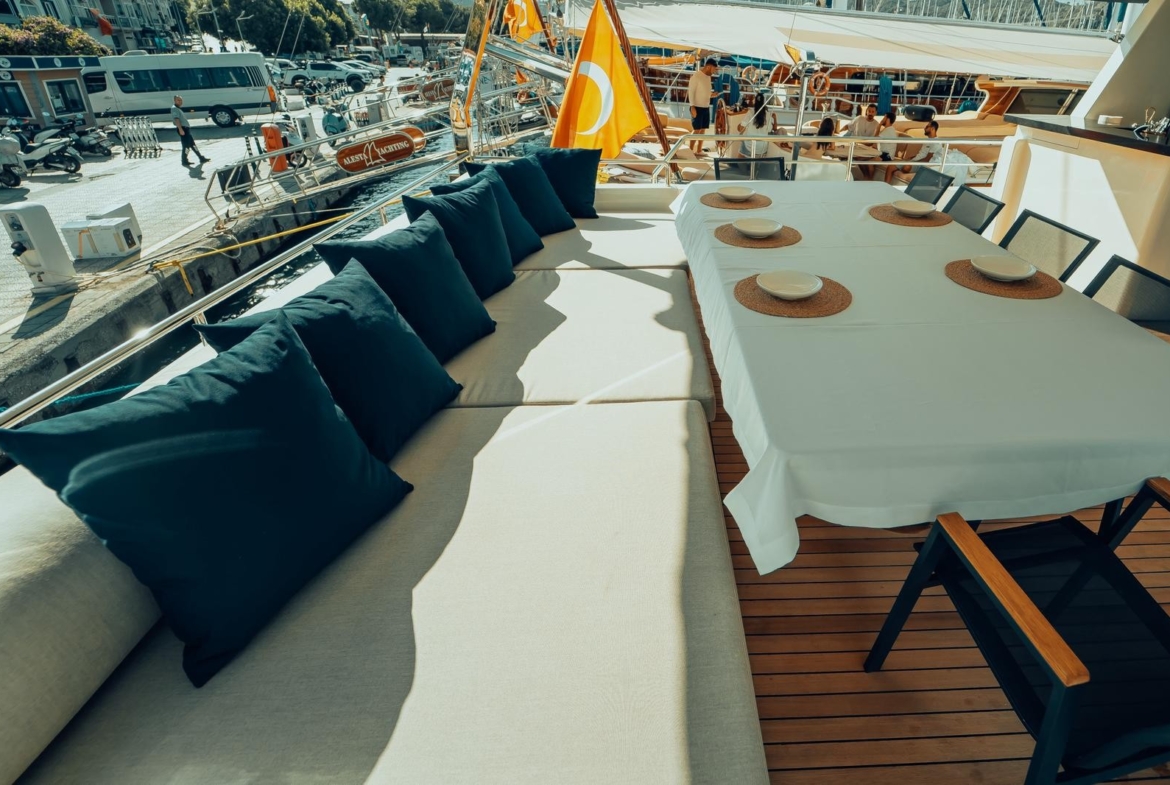 Beluga Trawler: Sessiz Konfor, Dengeli Seyir ve Gerçek Deniz Tatili