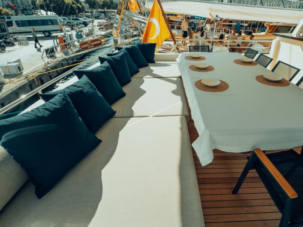 Beluga Trawler: Sessiz Konfor, Dengeli Seyir ve Gerçek Deniz Tatili