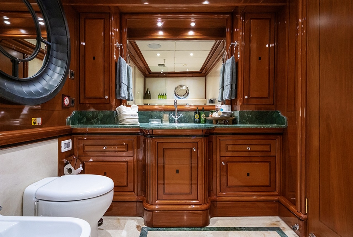 YAZZ – Ultra Lüks Gulet ve Motor Sailor Yat | Platin Yatçılık