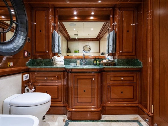 YAZZ – Ultra Lüks Gulet ve Motor Sailor Yat | Platin Yatçılık