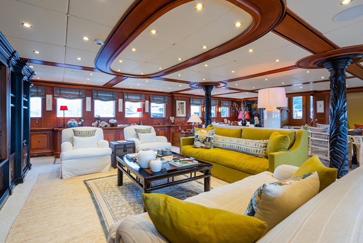 YAZZ – Ultra Lüks Gulet ve Motor Sailor Yat | Platin Yatçılık