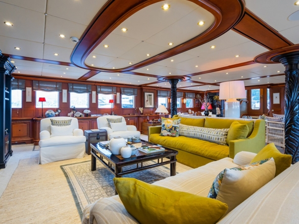 YAZZ – Ultra Lüks Gulet ve Motor Sailor Yat | Platin Yatçılık