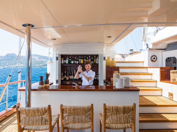 YAZZ – Ultra Lüks Gulet ve Motor Sailor Yat | Platin Yatçılık