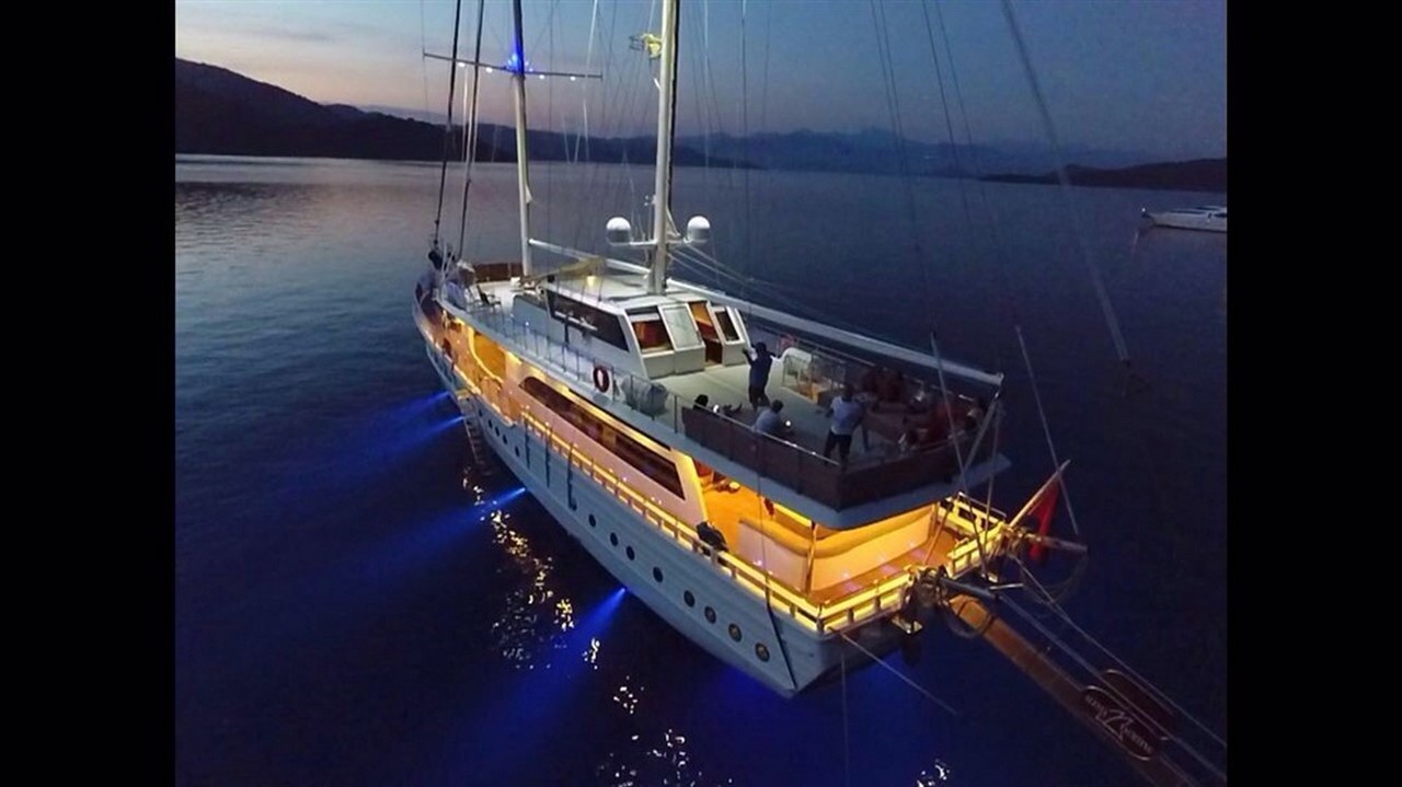 Göcek aileler için gulet kiralama
